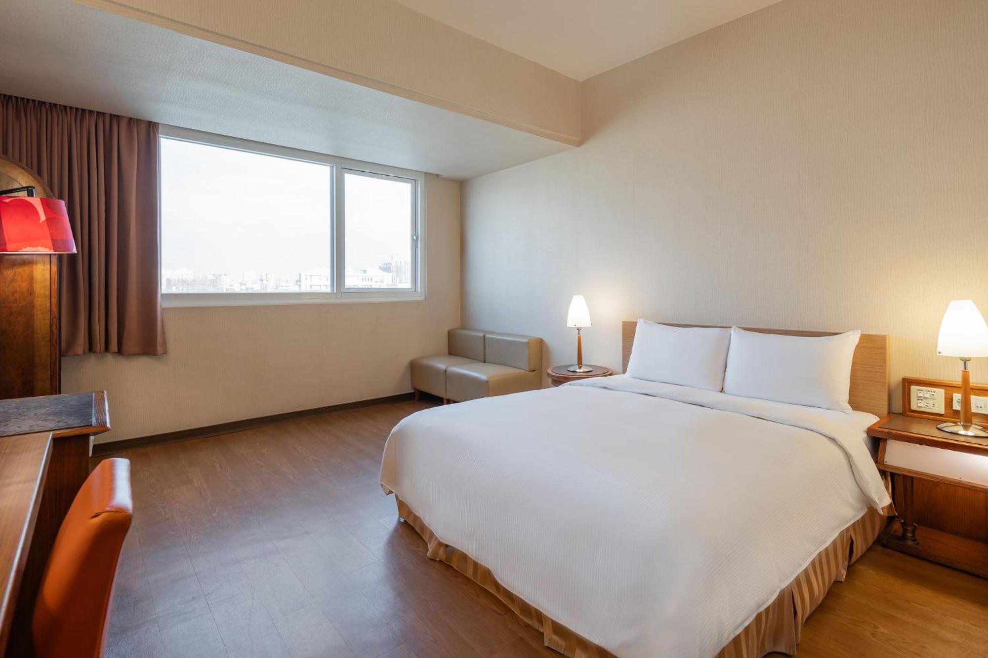 Kindness Hotel Wu-Jia Kaohsiung Quarto foto