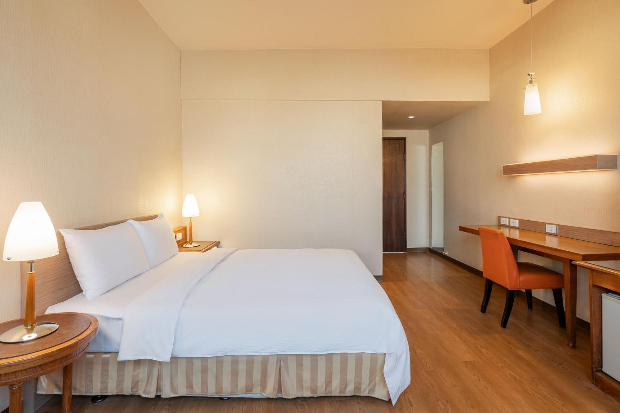 Kindness Hotel Wu-Jia Kaohsiung Quarto foto